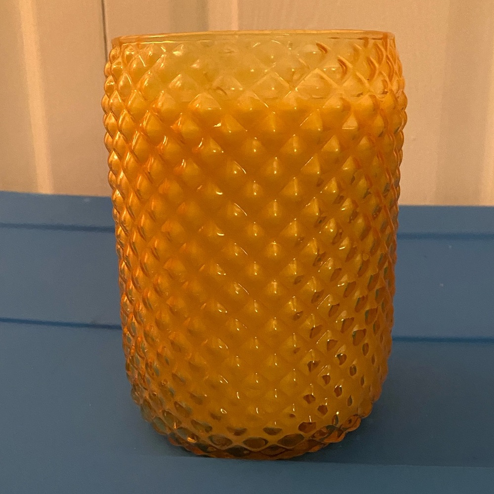 🍍NWT! DW Home Tropical Pineapple Candle🍍